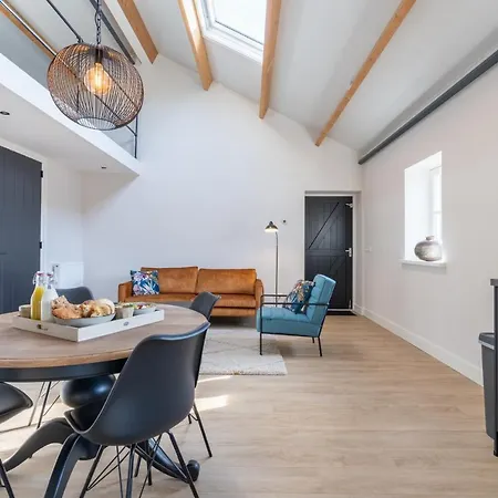 Appartement De Bommelhoeve Wadenoijen