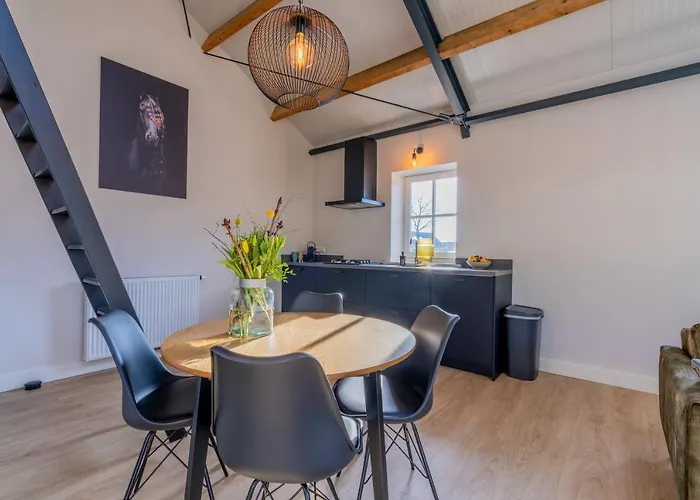 De Bommelhoeve Wadenoijen